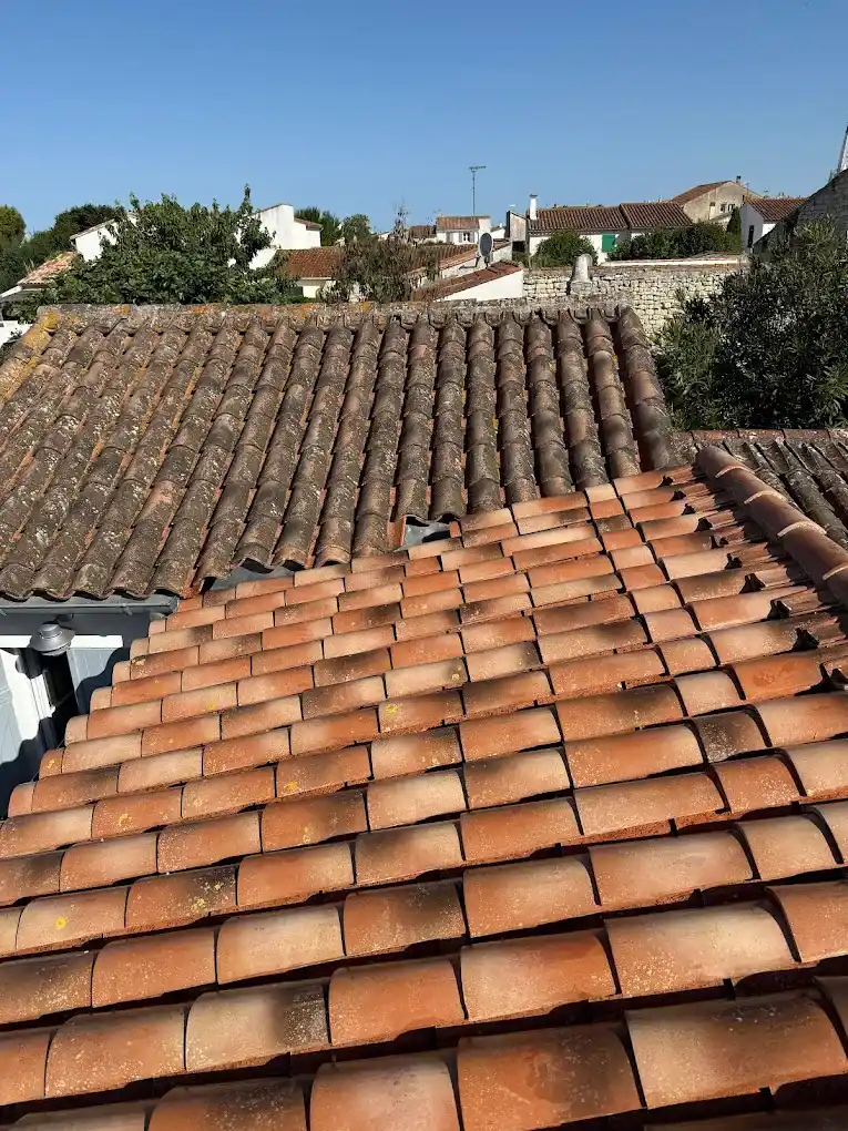 Entreprise de couverture charpente à Périgny (17180)